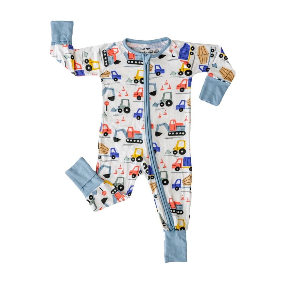 Never worn construction little sleepies zippy